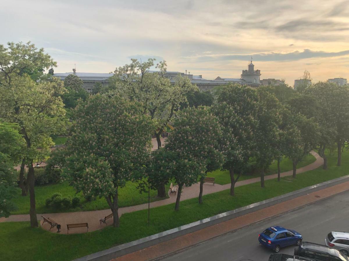 Grand Apartment 2 Czernihów Zewnętrze zdjęcie